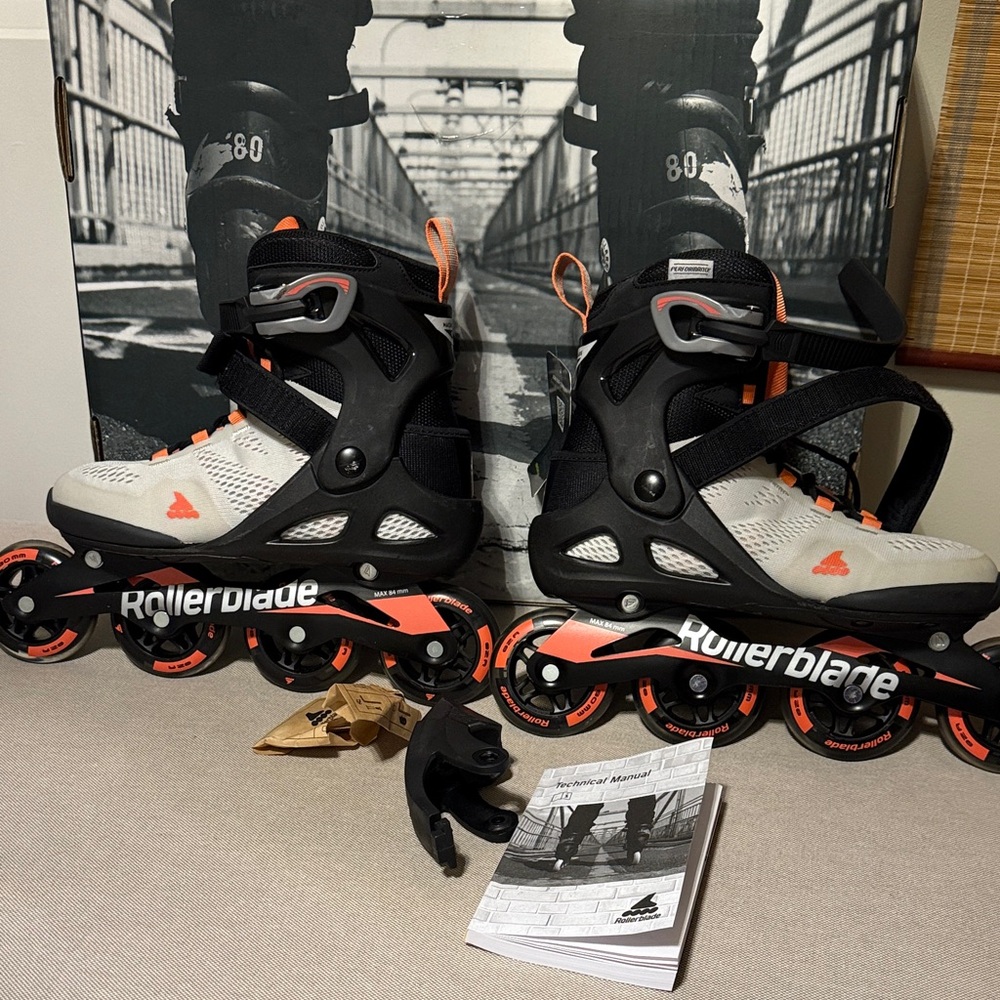 FREE Helmet! Rollerblade Macroblade 80W Women's Inline Skates - - Picture 2 of 13